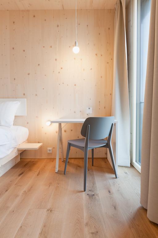 Bader Hotel Vaterstetten Oda fotoğraf