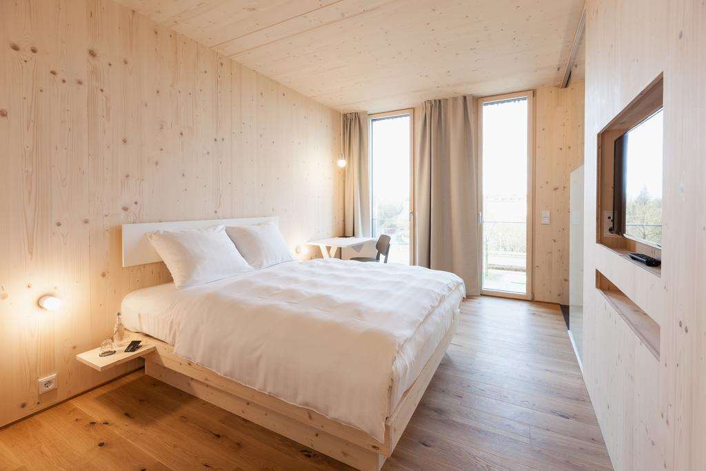 Bader Hotel Vaterstetten Oda fotoğraf